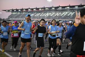 BIB: 1844, 52546
                            <button type="button" onclick="openModal(10462632)" class="btn btn-primary btn-sm float-right btn-popup" data-toggle="modal" data-target=".modal-high-quality">
                        <i class="fas fa-shopping-cart"></i> Add to Cart
                    </button>
                                            <button type="button" onclick="isThisMe(10462632, true)" class="btn btn-success btn-sm float-right btn-popup btn-isme hidden" data-toggle="tooltip" data-placement="bottom" title="นี่คือรูปของคุณใช่ไหม คลิกที่นี่เพื่อเอาเข้าอัลบั้ม">
                        <i class="fas fa-plus"></i> Add to album
                    </button>
                    <button type="button" onclick="isThisMe(10462632, false)" class="btn btn-warning btn-sm float-right btn-popup btn-isnotme hidden">
                        <i class="fas fa-ban"></i> Remove from album
                    </button>